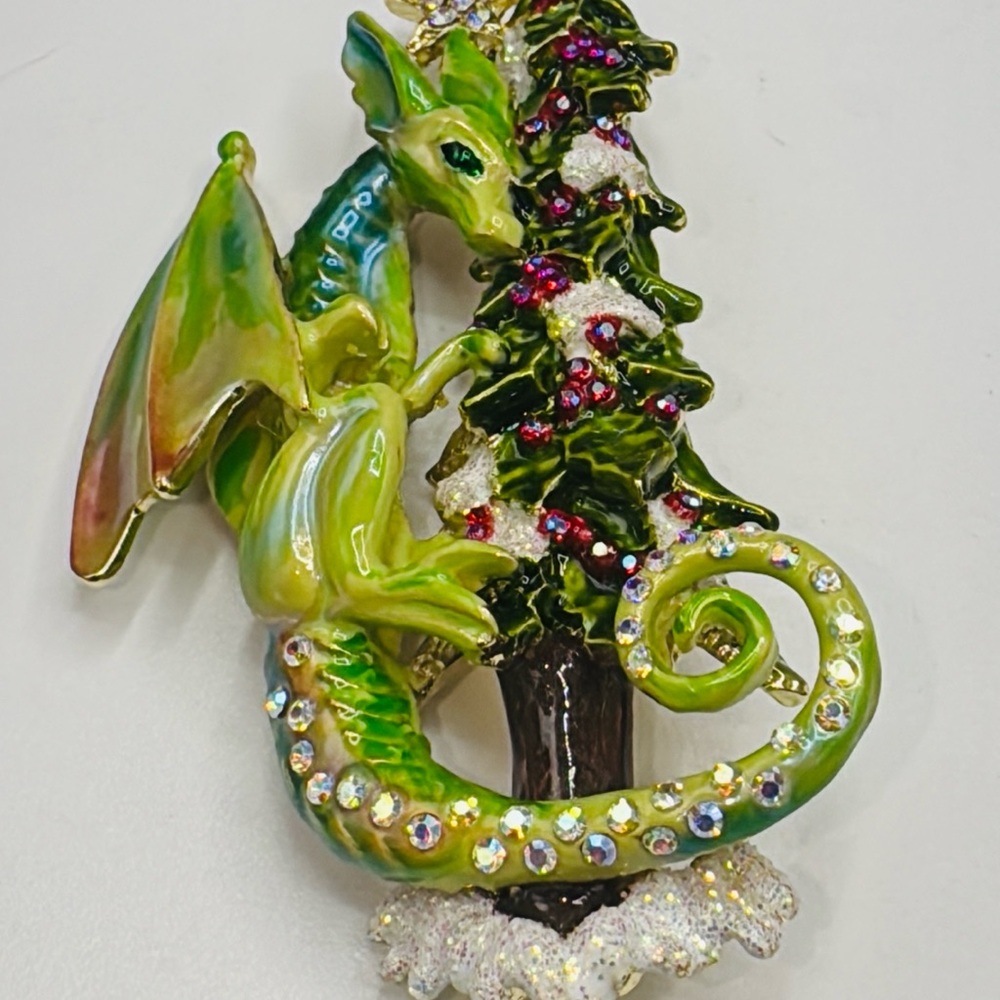 Kirk’s Folly Green Dragon Christmas Tree Brooch/pendant